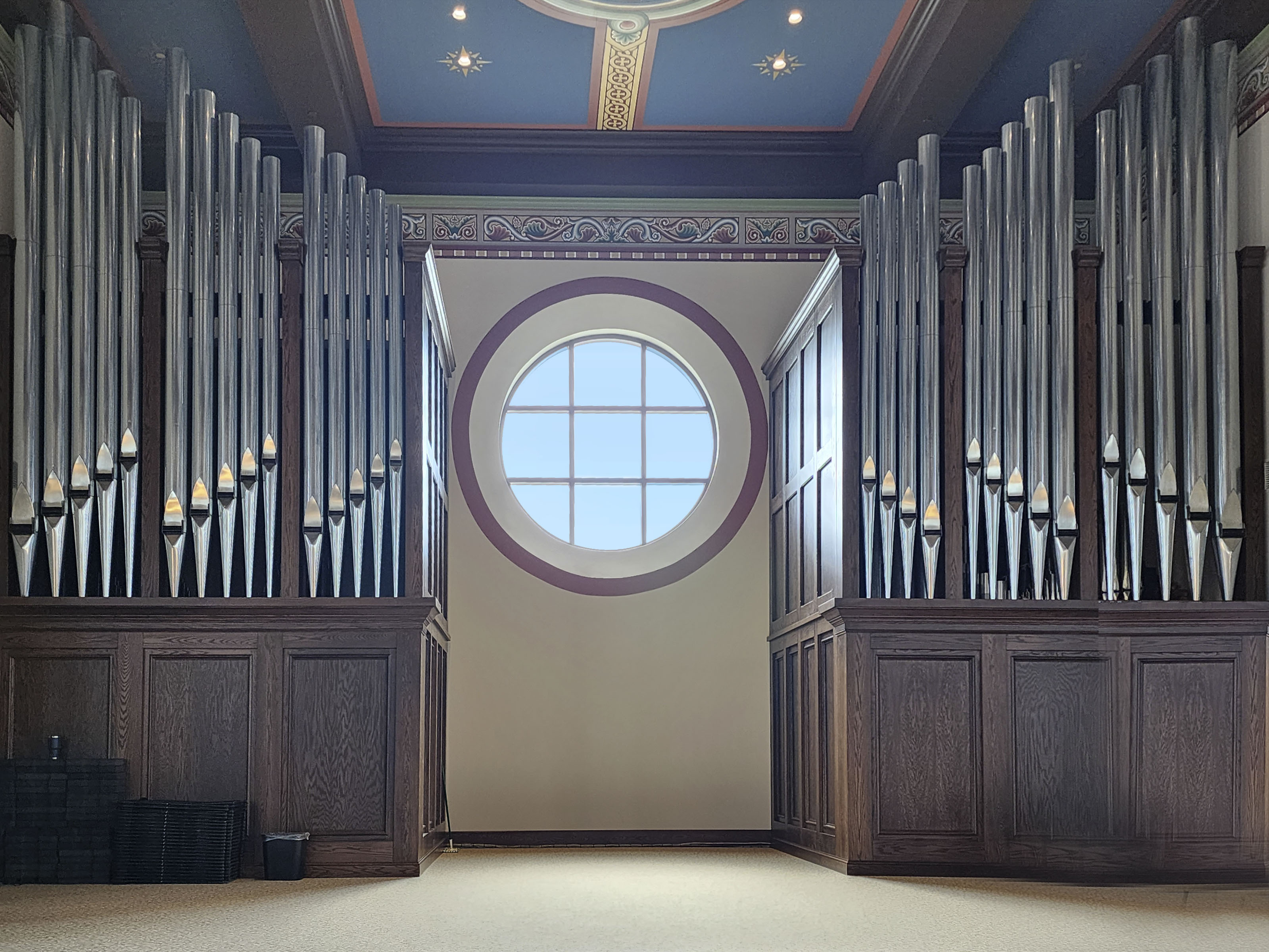 Pipe organ on sale clearing house